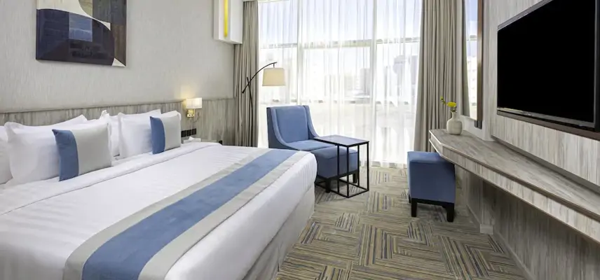 The Seasons Hotels image